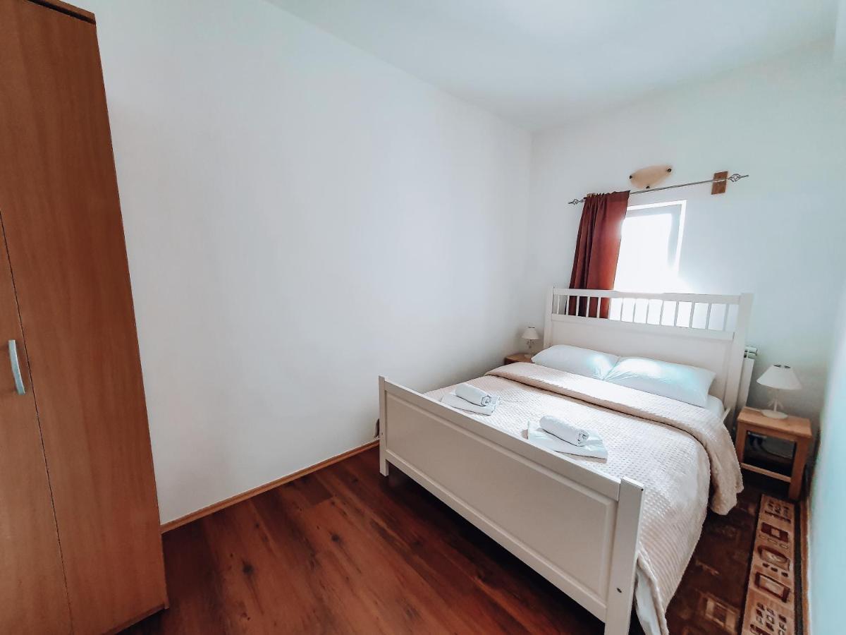 Apartmani Stari Gaj Žabljak エクステリア 写真