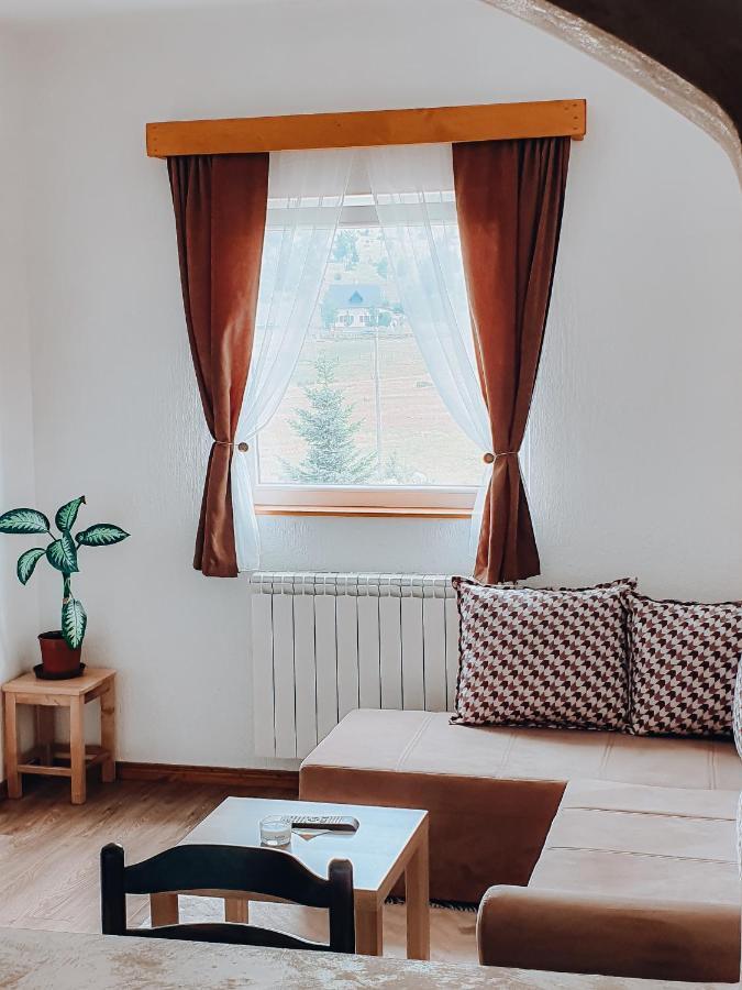 Apartmani Stari Gaj Žabljak エクステリア 写真