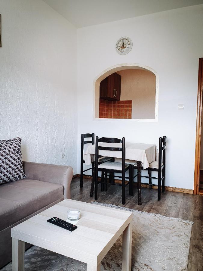 Apartmani Stari Gaj Žabljak エクステリア 写真