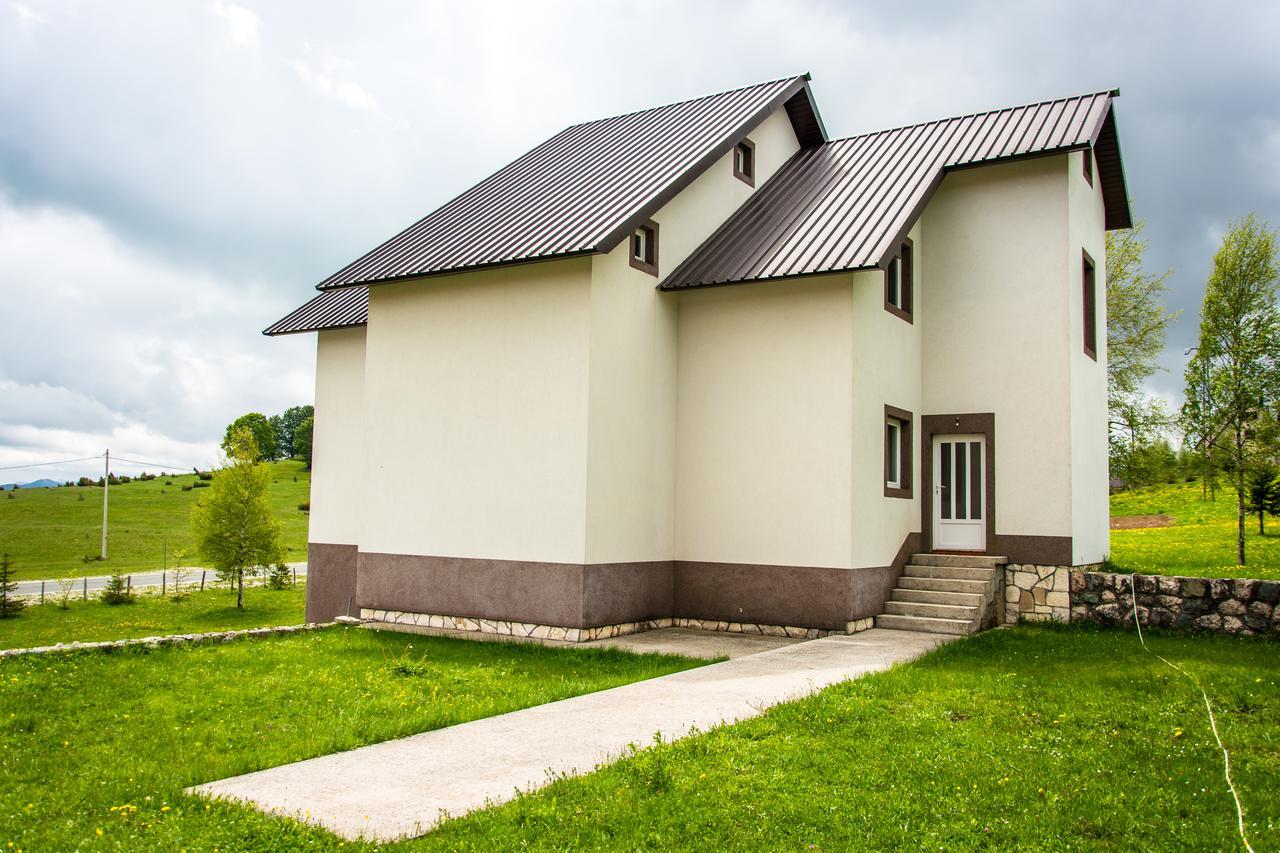 Apartmani Stari Gaj Žabljak エクステリア 写真