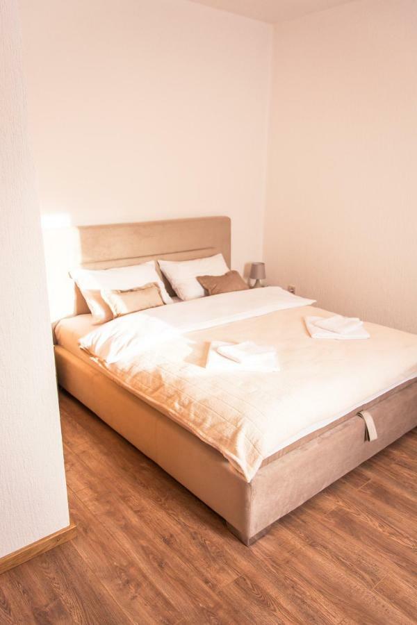 Apartmani Stari Gaj Žabljak エクステリア 写真